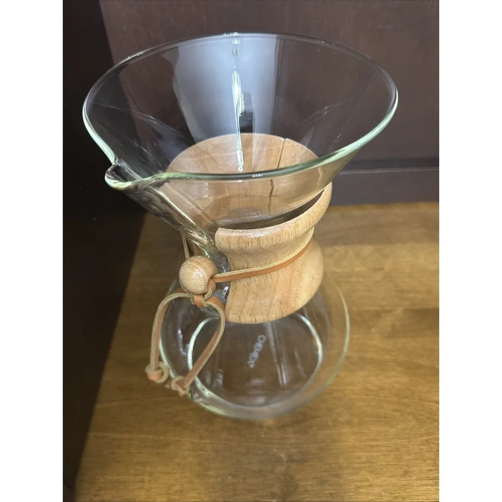 Chemex Classic 6-Cup Pour-Over Glass Coffeemaker - Open Box